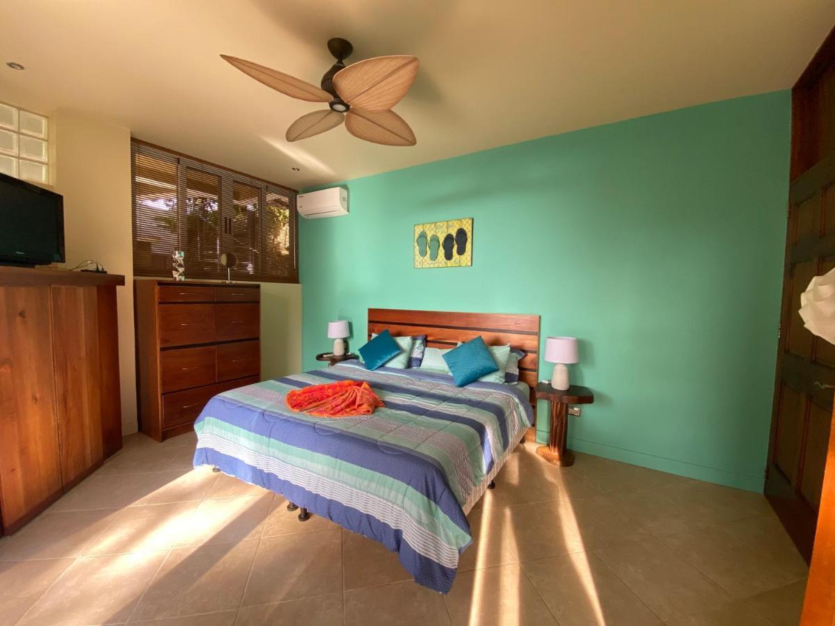 Casa Libertinn Manuel Antonio Esterno foto