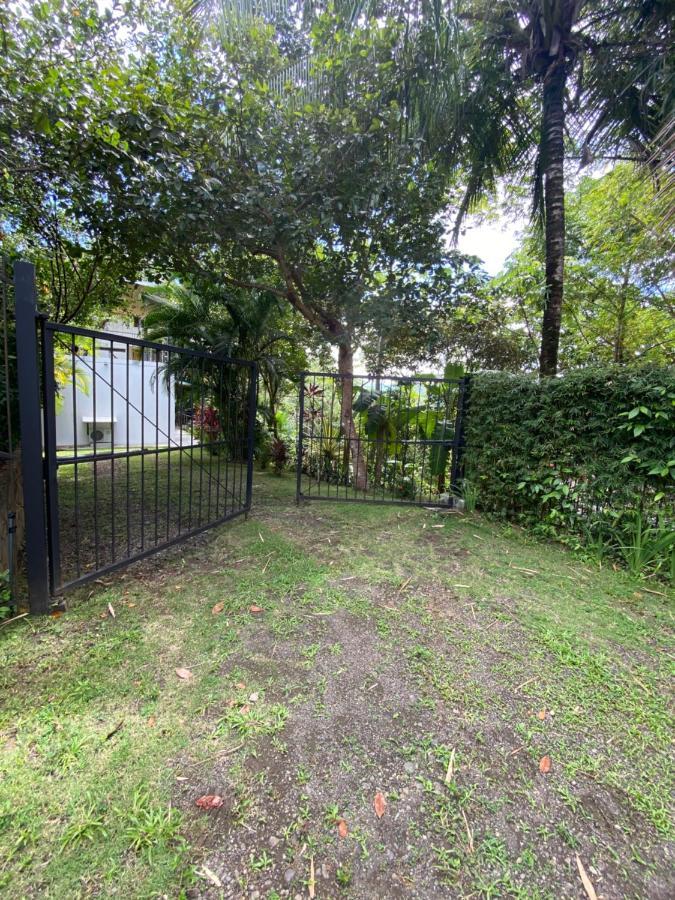 Casa Libertinn Manuel Antonio Esterno foto