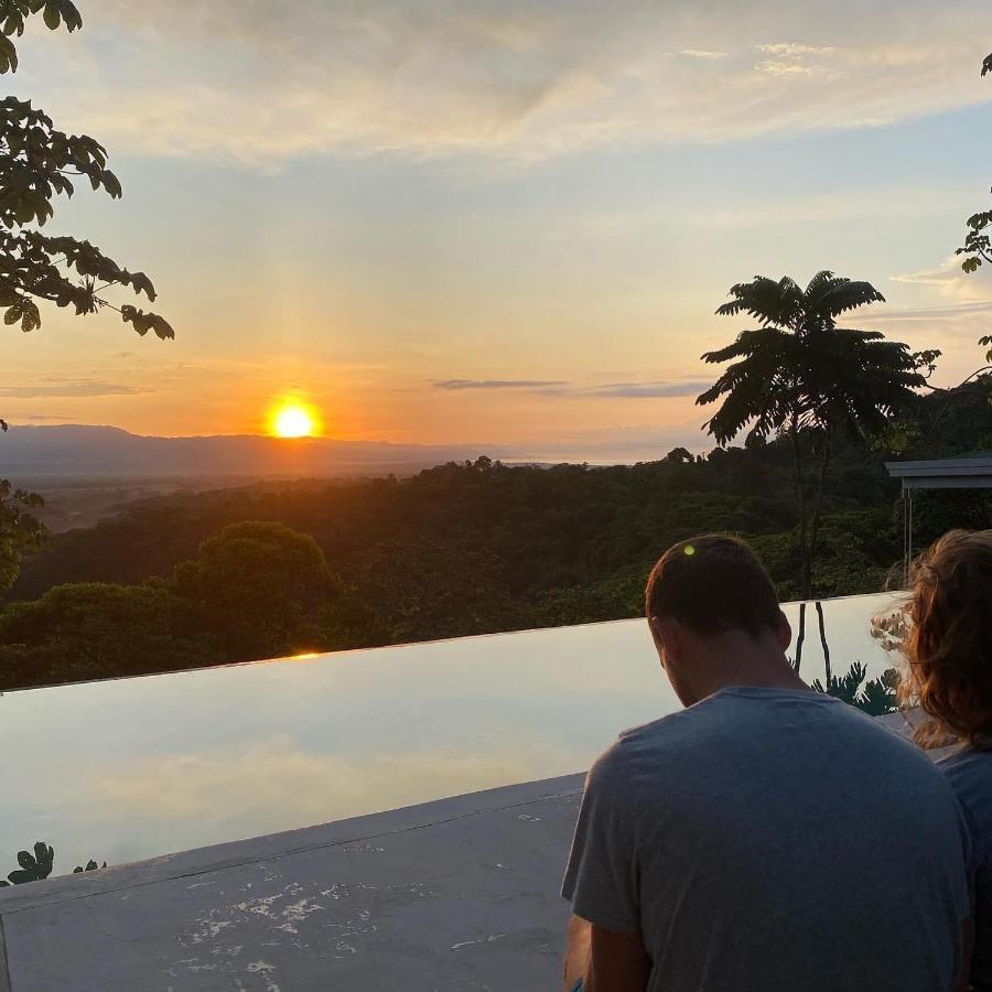 Casa Libertinn Manuel Antonio Esterno foto